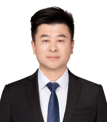 杨开元(副经理）